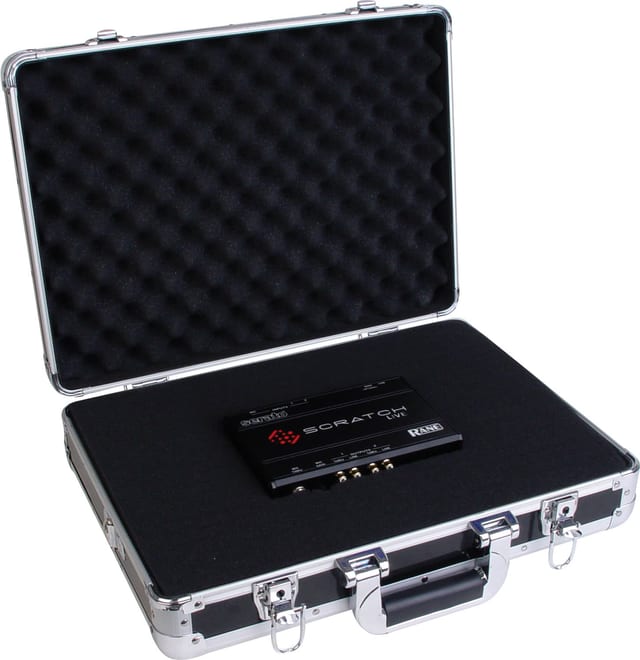 Zomo Flightcase UNI-1 XT negru, vedere frontală